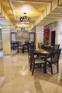 Restoran atau tempat lain untuk makan di Pensiunea Contour