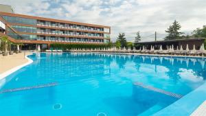 Gallery image of Sky Blue Hotel & Spa in Ploieşti
