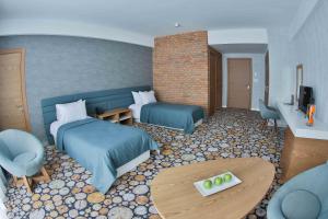 Yurd Hotel的休息区