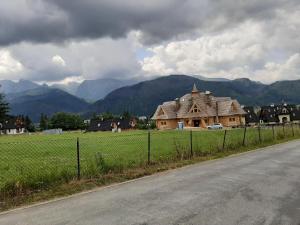 Výhľad na hory alebo výhľad na hory priamo z apartmánu