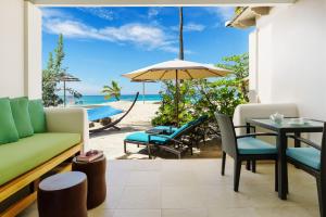 Bazén v ubytování Spice Island Beach Resort nebo v jeho okolí