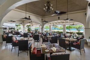 Restaurace v ubytování Spice Island Beach Resort