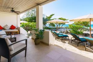 Balkón nebo terasa v ubytování Spice Island Beach Resort