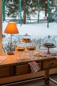 Nápoje v ubytování Hotel Europa Suites St Moritz
