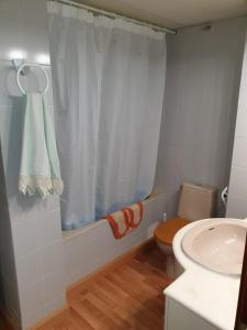 Apartamento Fuerte de Rapitan, Jaca, Spain - Booking.com