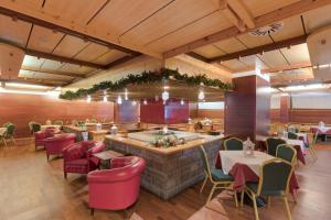 Gallery image of Hotel Club Regina E Fassa in Mazzin