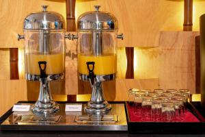 Bebidas en The Quadrant Hotel & Suites