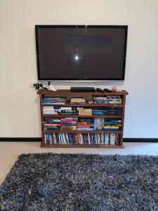 Biblioteca en la casa vacacional