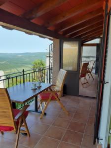 Balkón nebo terasa v ubytování Guesthouse Villa Marija