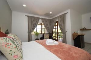 Cuckoos Nest Guest House客房内的一张或多张床位