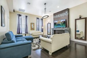 Foto dalla galleria di Modern 4BR Penthouse in Downtown by Hosteeva a New Orleans