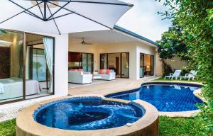 Πισίνα στο ή κοντά στο Magic Villas Pattaya
