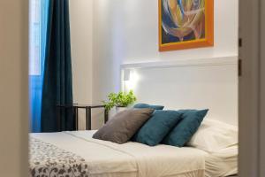 Posteľ alebo postele v izbe v ubytovaní Dulcis In Vatican b&b