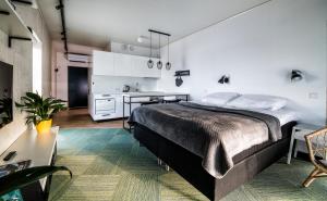 Ένα ή περισσότερα κρεβάτια σε δωμάτιο στο StayBliss Haven Kakumäe