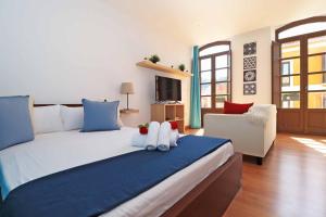 Posteľ alebo postele v izbe v ubytovaní Del parque flats estudio lagunillas