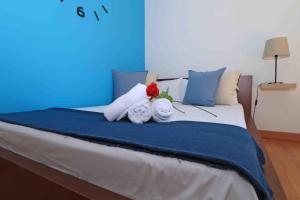 Posteľ alebo postele v izbe v ubytovaní Del parque flats estudio lagunillas