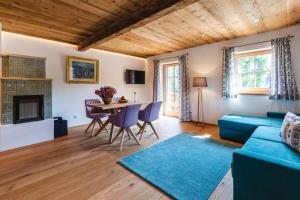 Posezení v ubytování Appartementhaus Plainstöckl Hotel Gasthof Maria Plain