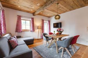 Posezení v ubytování Appartementhaus Plainstöckl Hotel Gasthof Maria Plain