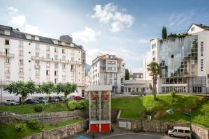 Gallery image of Hôtel Acadia in Lourdes