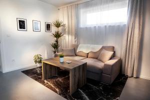 Posedenie v ubytovaní Apartmány Ladná