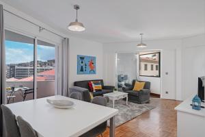 Posezení v ubytování Luxury View Apartment Funchal - free parking