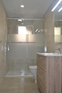 Kúpeľňa v ubytovaní Apartamentos Lunamar