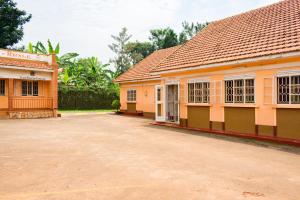 Gallery image of Starlight Hotel Mbale in Mbale