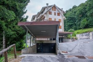 Budova, kde se apartmán nachází