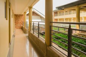 Balcony o terrace sa Soroti Hotel 2001