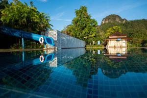 Bazén v ubytování Bor Saen Pool Villa nebo v jeho okolí