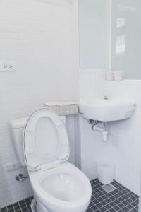 Koupelna v ubytování Boléro Homestay I 鄰近花園夜市
