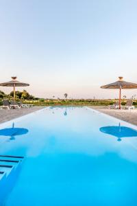 Bazén v ubytování Hotel und Spa Lundenbergsand nebo v jeho okolí + 27 fotografií