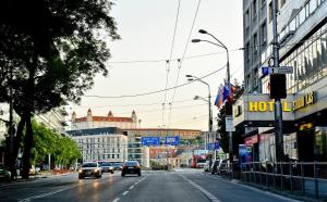 Nespecifikovaný výhled na destinaci Bratislava nebo výhled na město při pohledu z hotelu