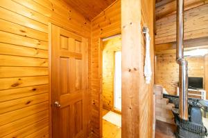 Fotografie z fotogalerie ubytování Awaji Seaside Log House v destinaci Awaji + 37 fotografií