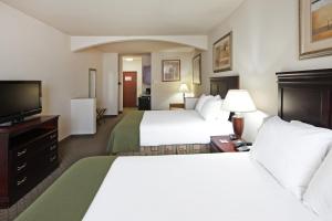 Galeriebild der Unterkunft Holiday Inn Express Hotel and Suites Corsicana I-45 by IHG in Corsicana