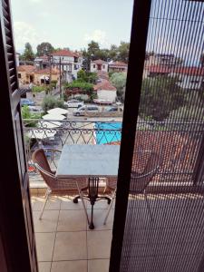 A balcony or terrace at Pagaseon Rooms and Apartments
