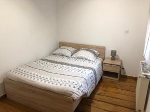 Postel nebo postele na pokoji v ubytování Spacieux appartement 2/6 pers 110m² proche CNPE