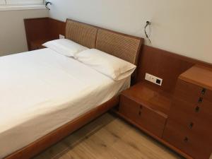 A bed or beds in a room at San Juan by Basquelidays