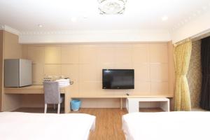 A television and/or entertainment centre at Sea Keelung 61