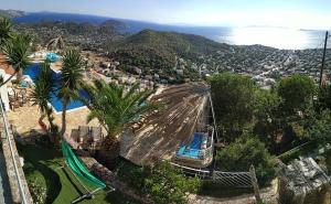 Gallery image of Infinity Blue Suite in Saronida