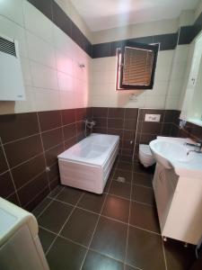 Ванна кімната в Vila Max