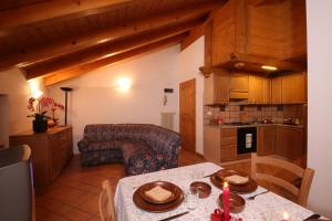 Kuchyň nebo kuchyňský kout v ubytování Residenza Al Castello