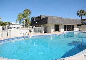 Gallery image of Crescent Arms Condominiums in Siesta Key