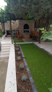 Zahrada ubytování Apartmani Ferdi