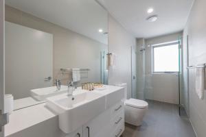 Bagno di Astra Apartments Newcastle (Merewether)