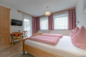 Posteľ alebo postele v izbe v ubytovaní Appartmenthaus Martina