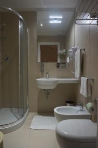 Koupelna v ubytování Hotel Imperiale & SPA