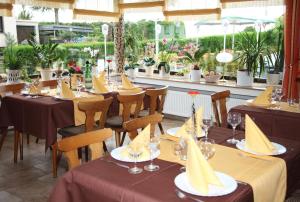 Εστιατόριο ή άλλο μέρος για φαγητό στο Hotel Restaurant Gilles