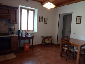Kuchyňa alebo kuchynka v ubytovaní Agriturismo Poggio San Pietro