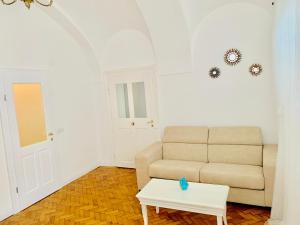 Gallery image of Swiss Apartment - 1 minute walk from Main Square in Sibiu